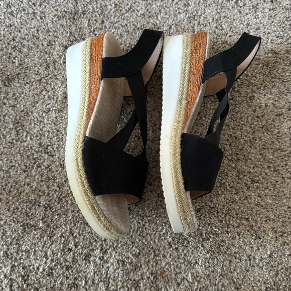 Black Platform Wedge Sandals - Picture 4 of 4